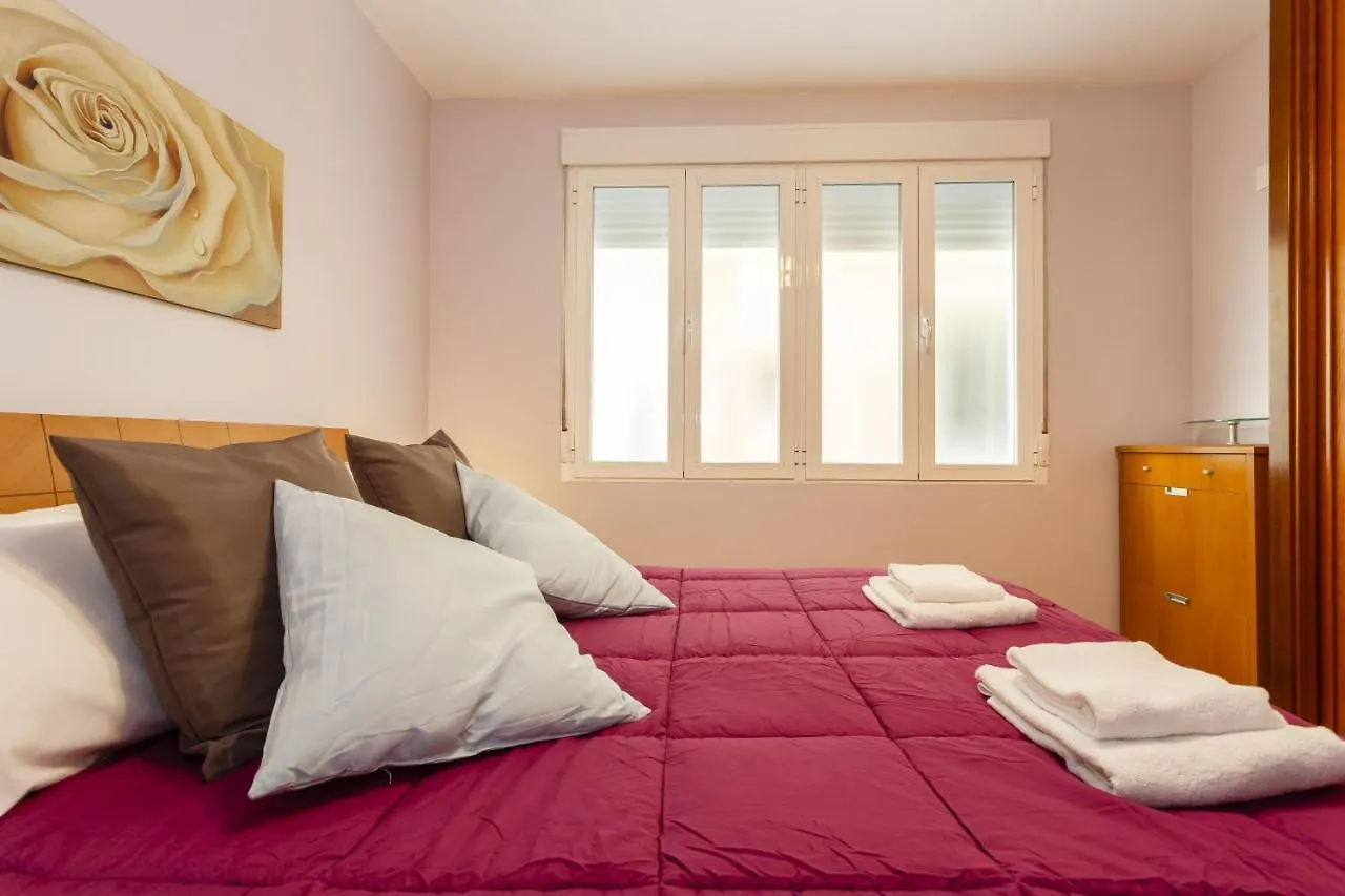 Apartamento Con Patio En Cadiz Centro 0*,  Spain